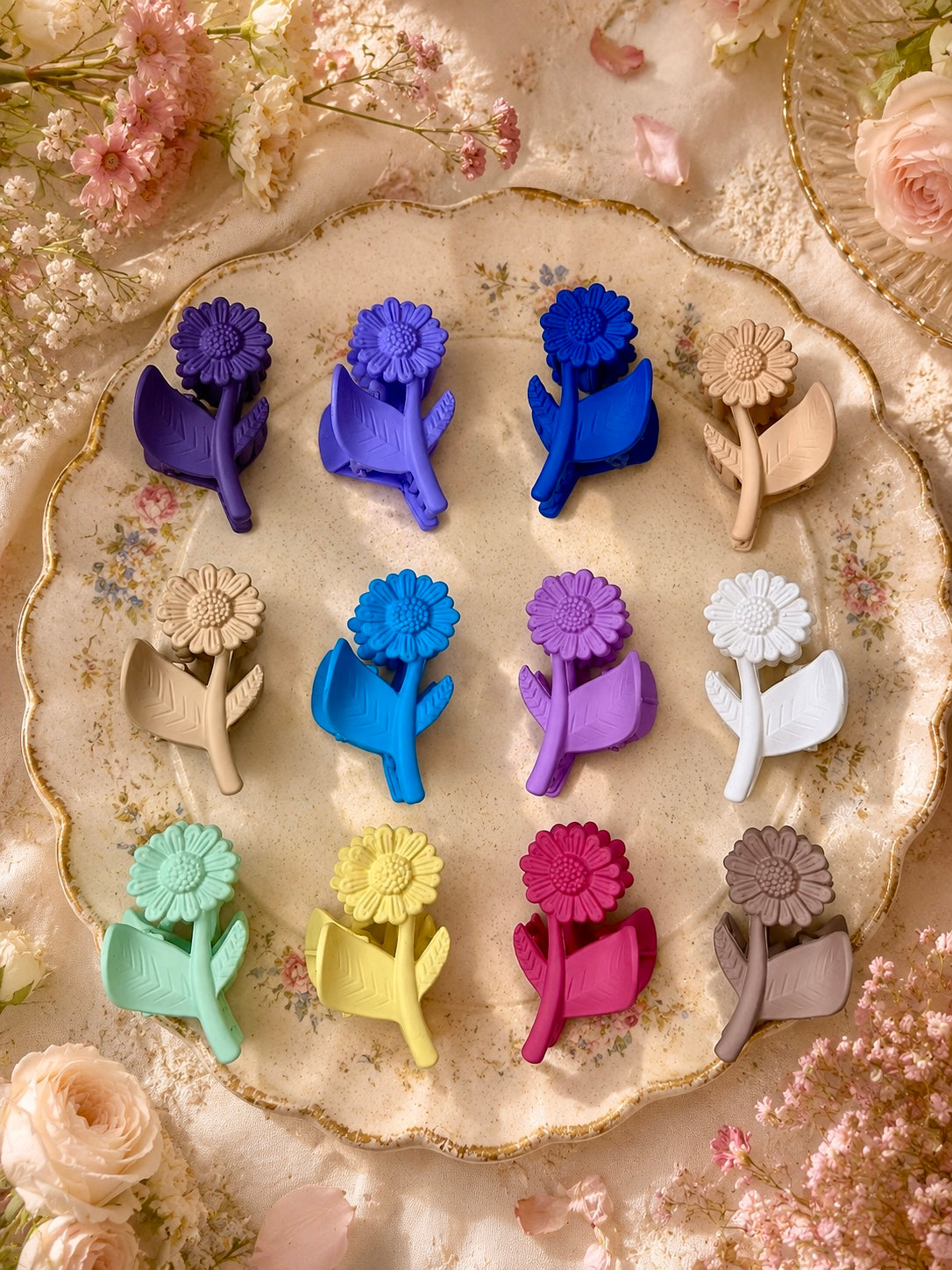 Pastel Sunflower Claw