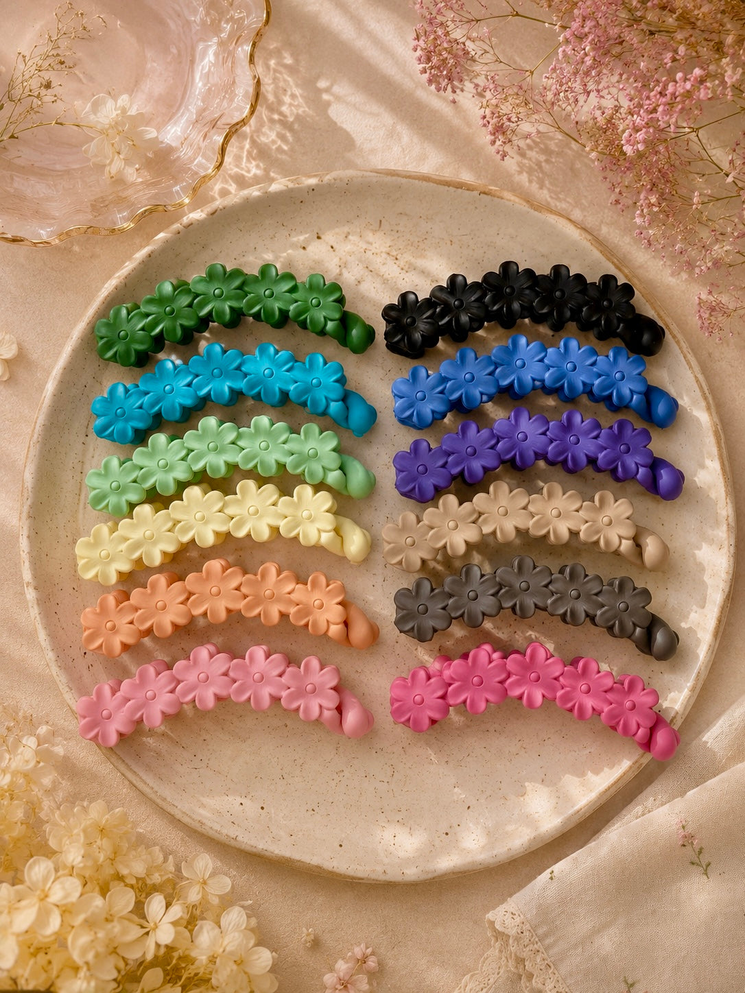 Pastel Floral Banana Claw