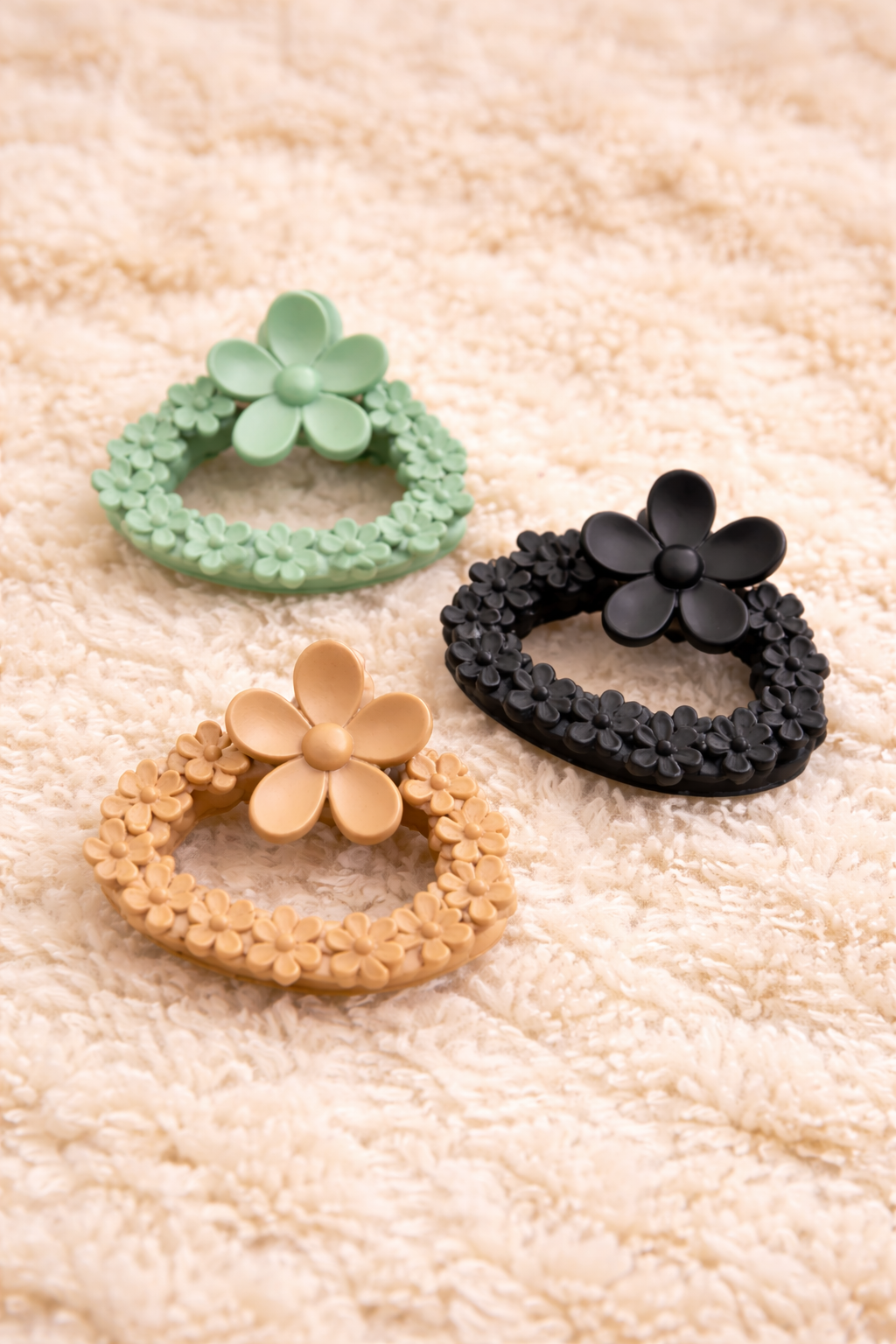 Floral Matte Claw - Medium