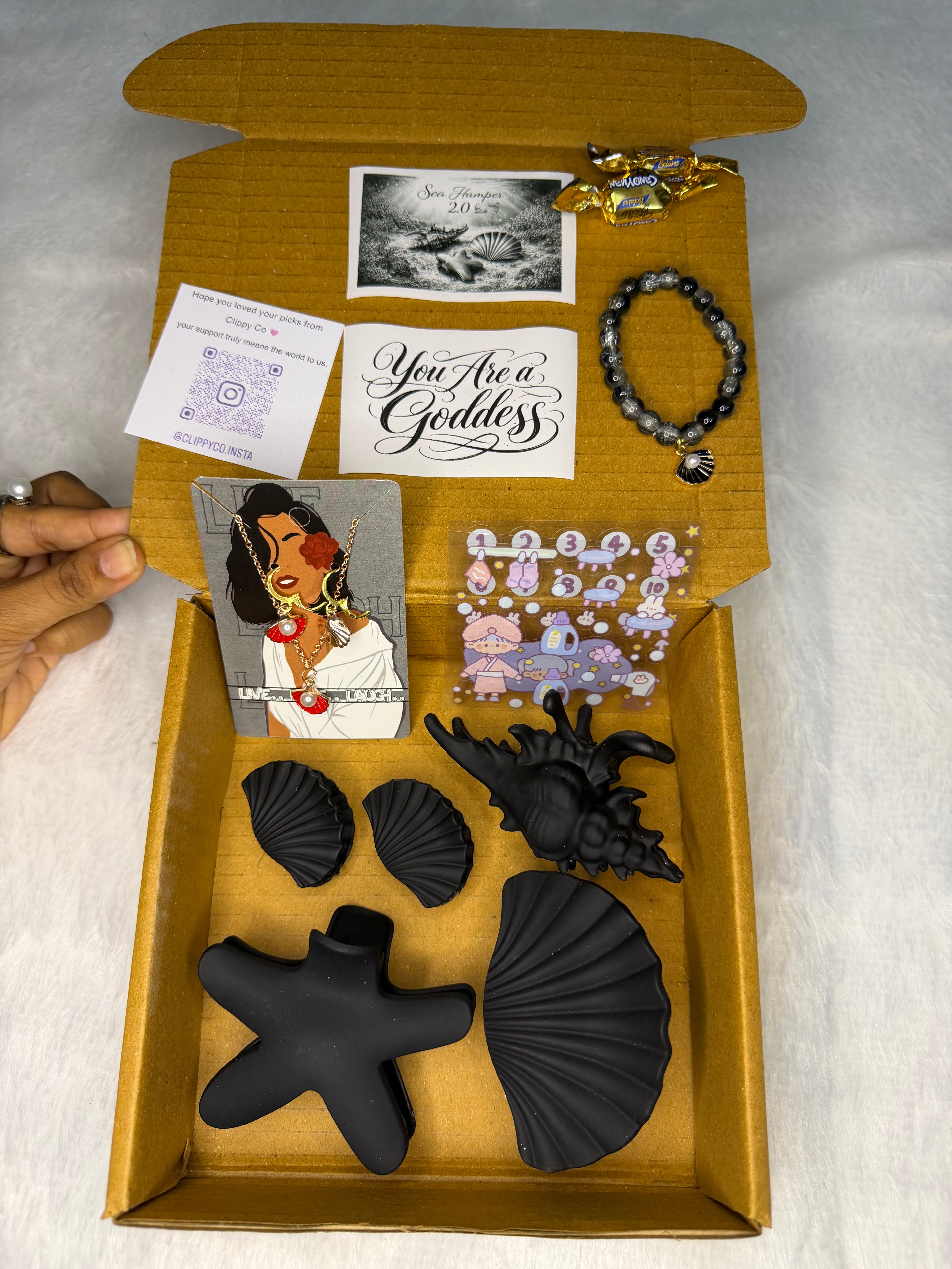 Eternal Ocean Goddess 2.0 - Obsidian Depths 🖤