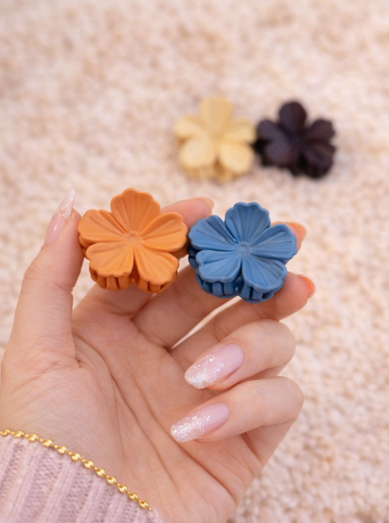 Hibiscus Claw - Small