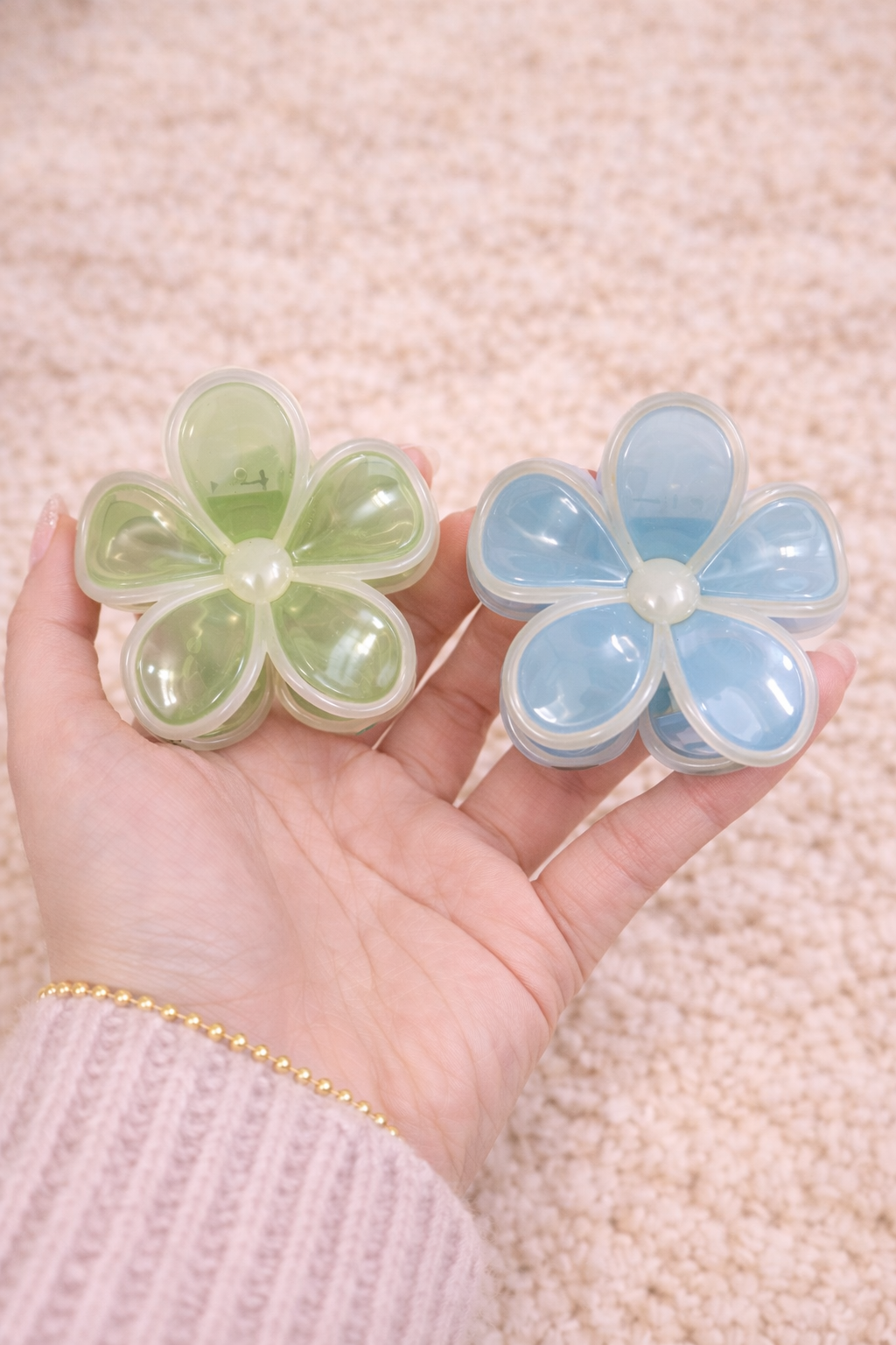 Glossy Floral Claws - Large