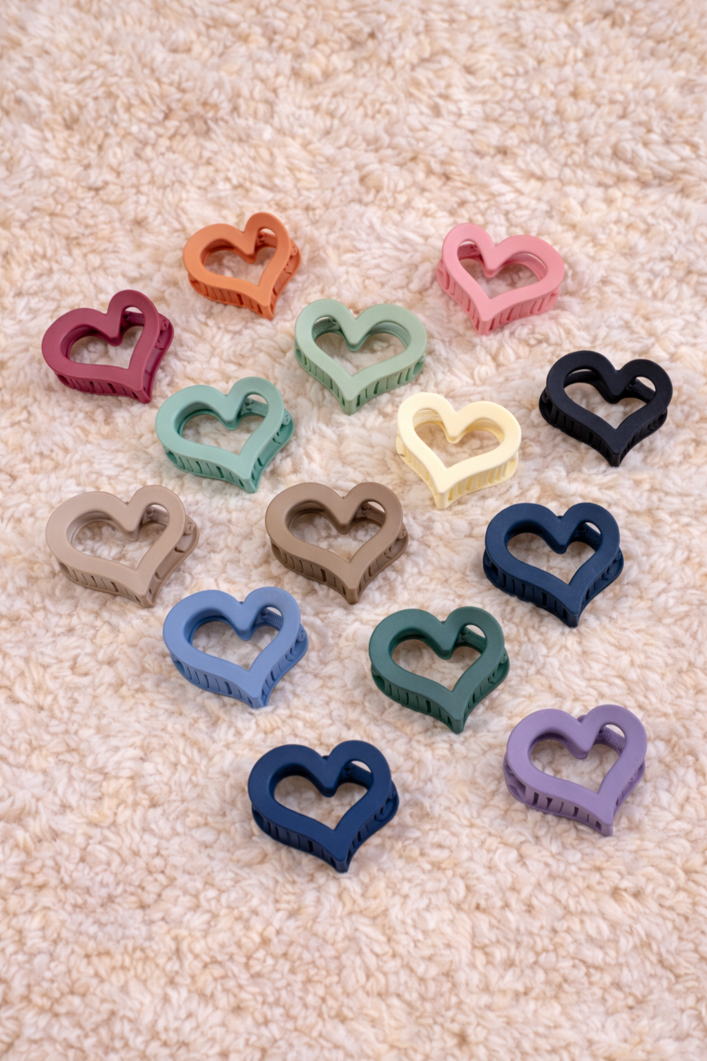 Heart Claw Pastel - Medium