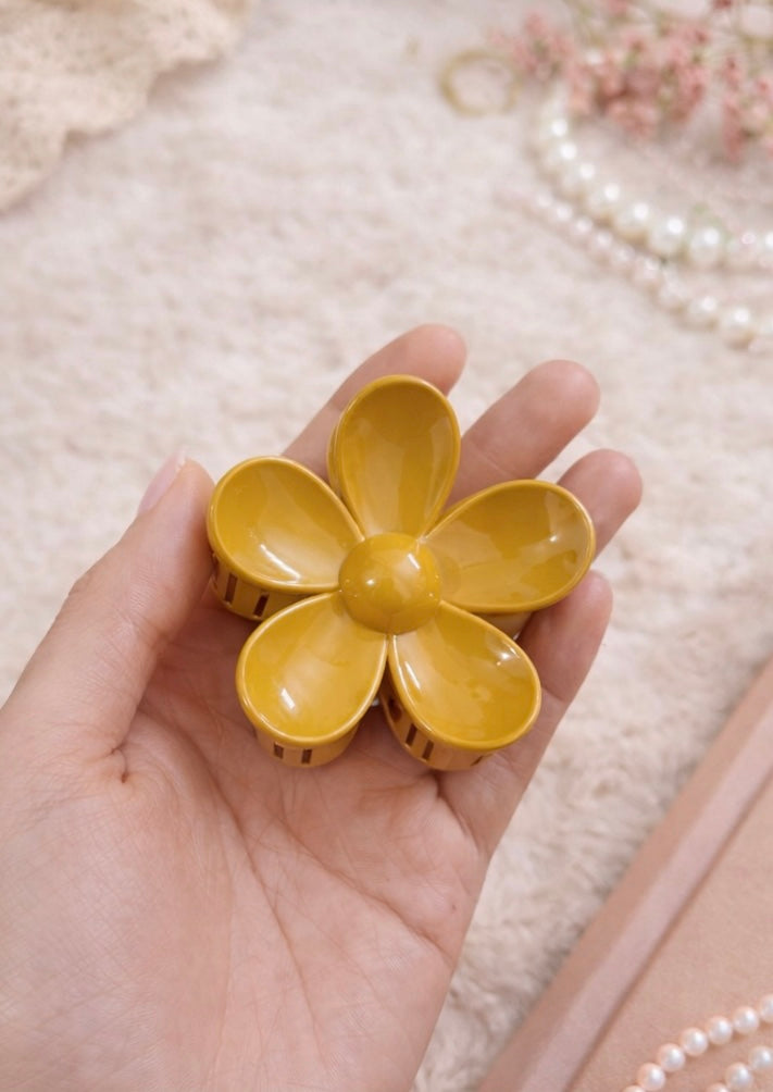 Trending Floral Claws - Glossy - 5 Petals