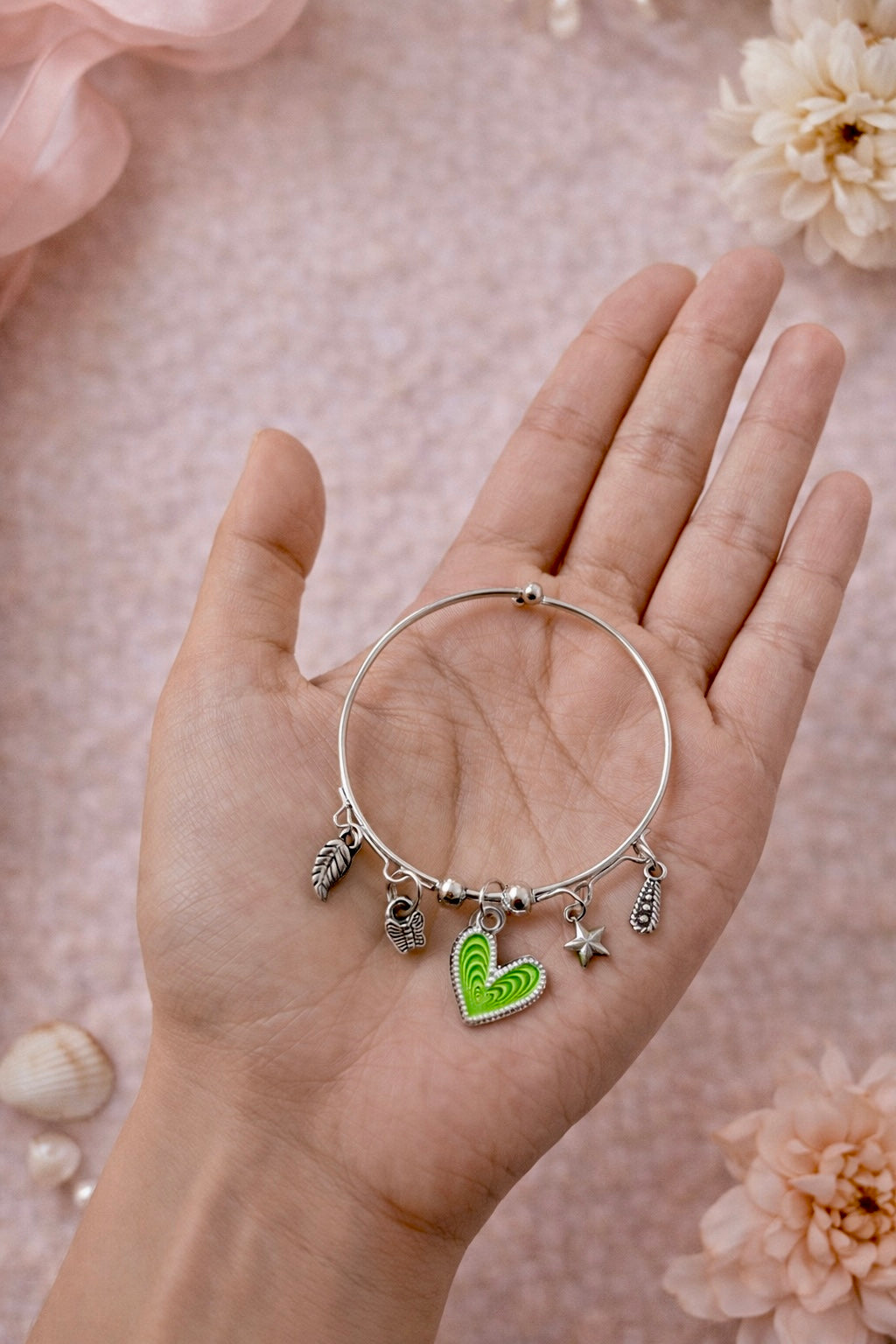 Metal Heart Charms Bracelet