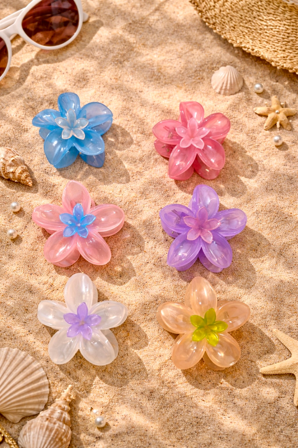 Trending Double Floral Pastel Claws