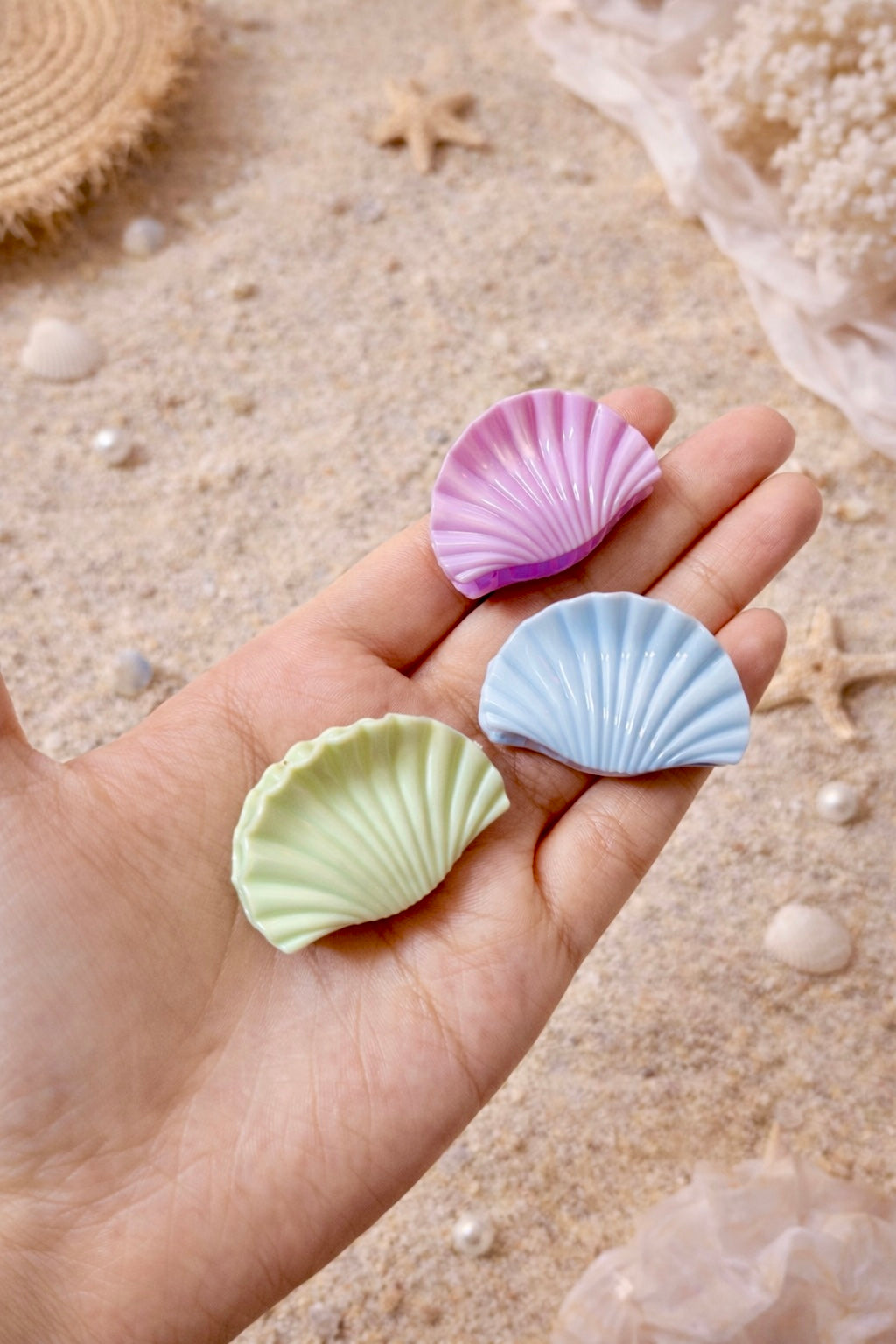 Glossy Pastel Shell Claws